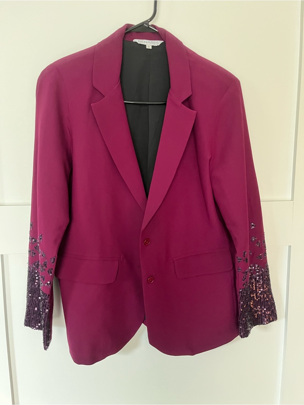 Benares Sequin Cuff Blazer - Women's
